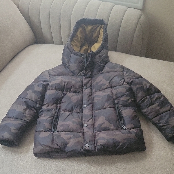 Zara Camouflage Kids Puffer Jacket